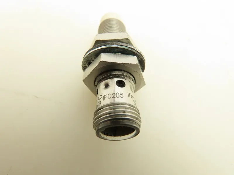 Датчик приближения Ifc205 Ifm Proximity Switch Sensor