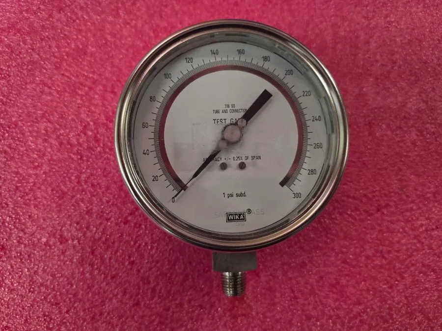Трубопроводная арматура WIKA VA7602 Pressure Gauge — фото лота 1