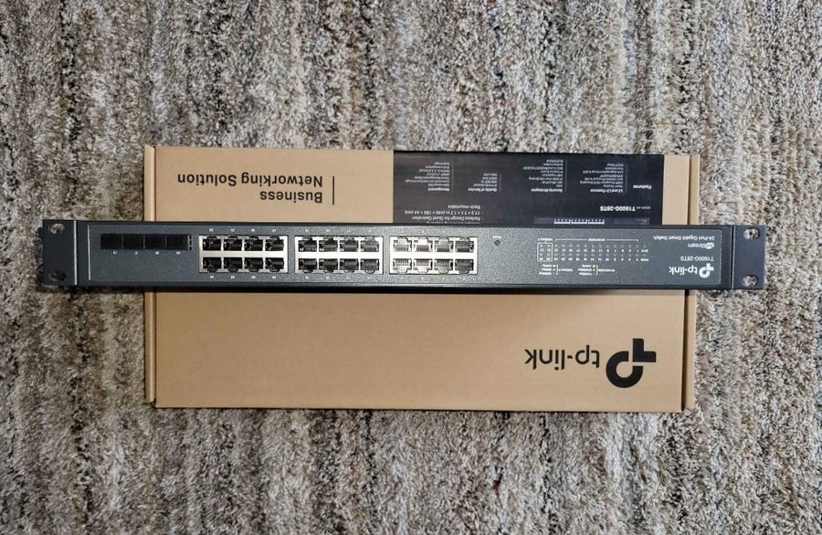 Коммутатор TP-LINK T1600G-28TS 24Port 1000Mbps Smart Switch With Power Cord — фото лота 1