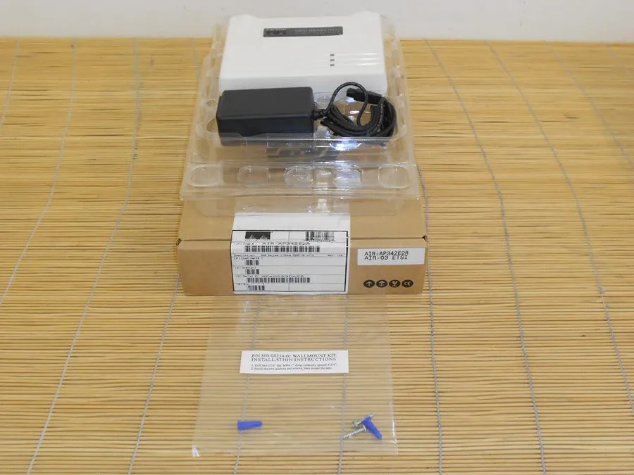 Точка доступа Wi-Fi Cisco AIR-AP342E2R 340 11Mbps DSSS AP w/128-bit WEP Access P