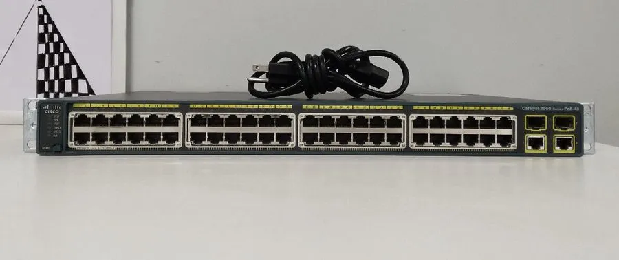 Коммутатор CISCO WS-C2960-48PST-L 48 PORT FE POE ETHERNET SWITCH W/2x SFP 370W