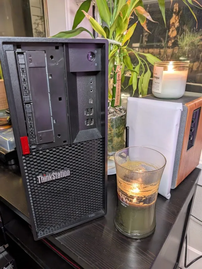 Lenovo P330 Tower: i7-9700K, 64gb, 4 HDD Bays (2.5Tb), Intel x520-DA2 10g, GPU