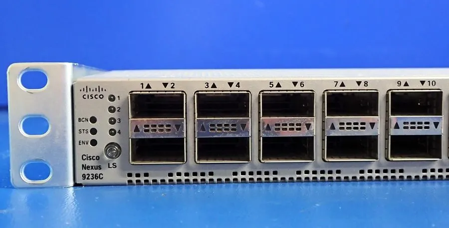 Коммутатор Cisco N9K-C9236C Nexus 9200 w/ 36x 40/100G QSFP28 Switch