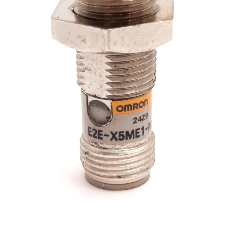 Датчик приближения Omron E2E-X5ME1-M1 Inductive Proximity Sensor, 5mm, 12-24VDC,