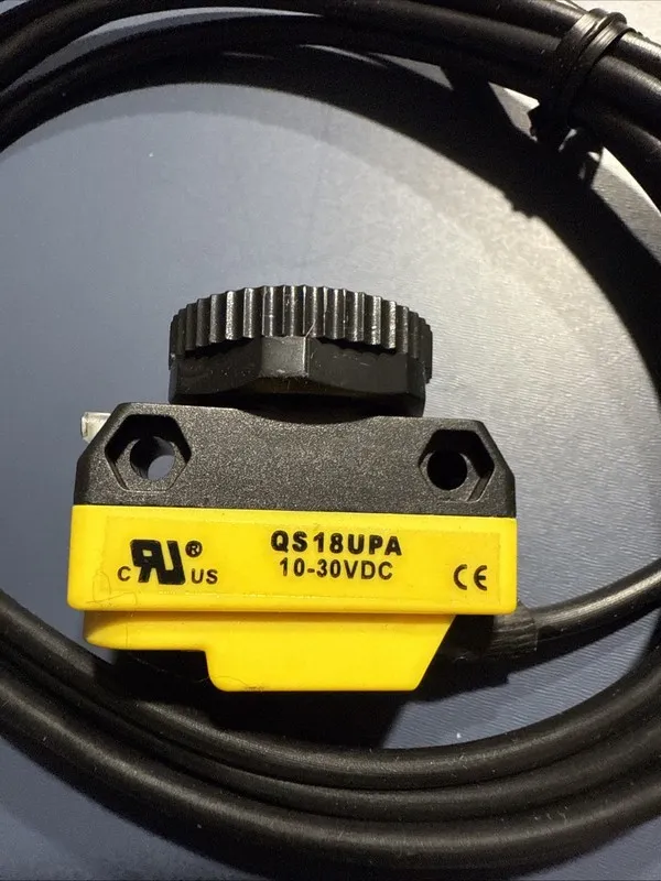 Фотоэлектрический датчик BANNER Photoelectric Sensor QS18UPA — фото лота 1