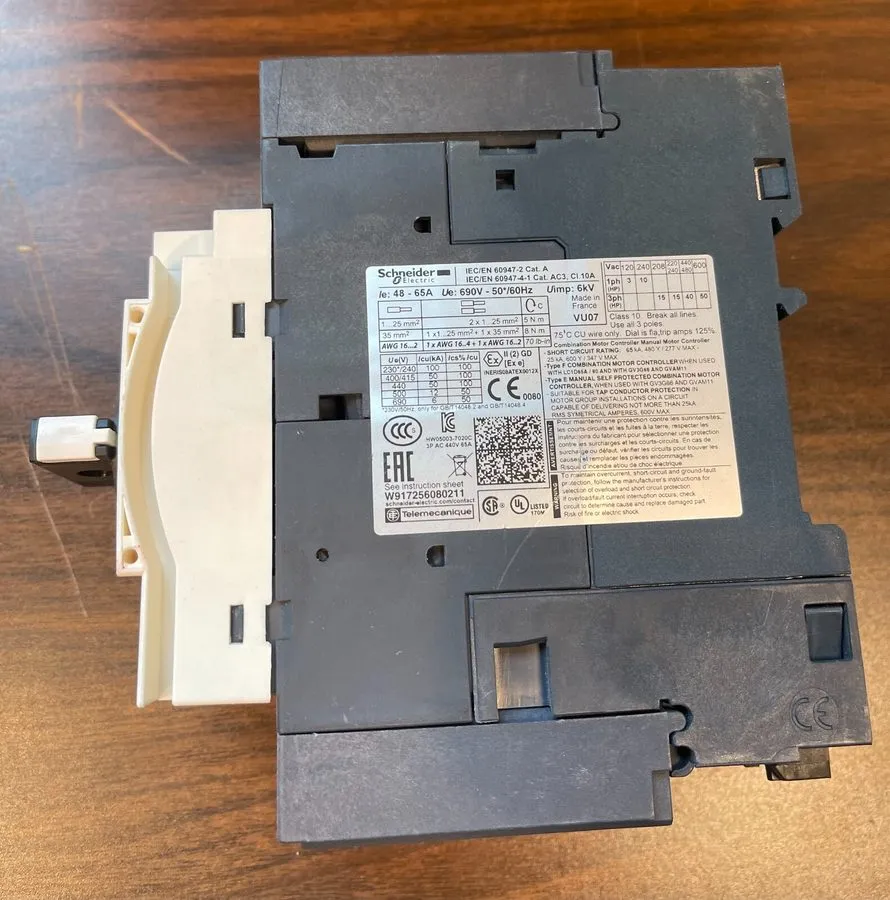 Автоматический выключатель GV3P65 48-65A Manual Motor Starter Button motor circu — фото лота 1