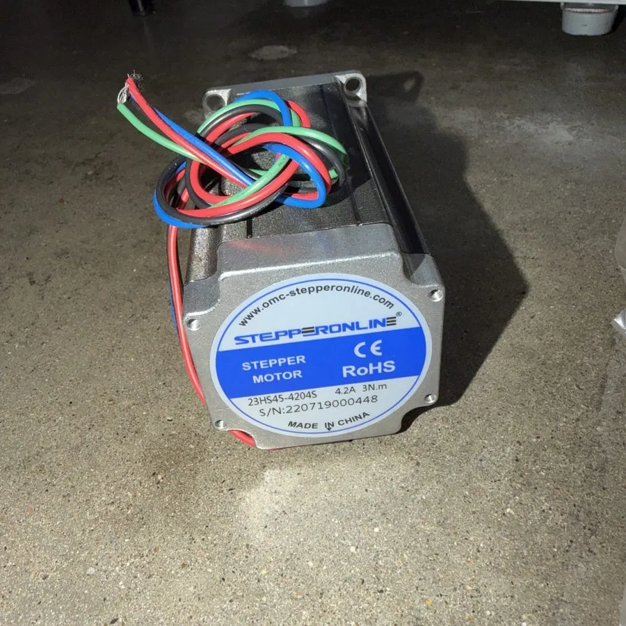 Шаговый двигатель Nema 23 Stepper Motor 3.0Nm(425oz.in) 57x100mm 4.2A 8mm Shaft 