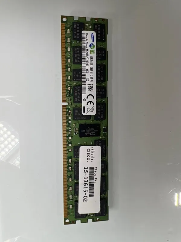 Модуль памяти SAMSUNG M393B2G70DB0-YK0 16GB DDR3-1600MHz
