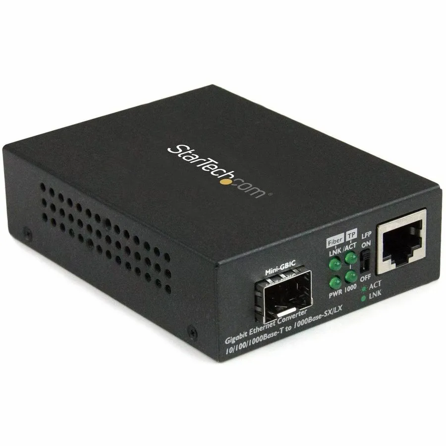 Медиаконвертер StarTech MCM1110SFP Gigabit Ethernet Fiber Media Converter w/ Ope