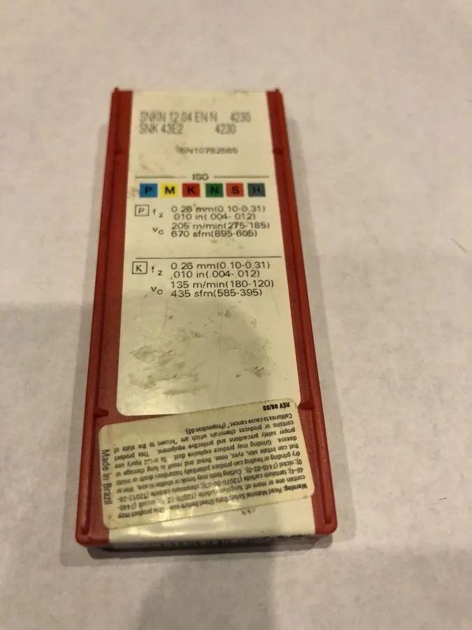 Режущий инструмент SANDVIK SNKN 12 04 EN-N 4230 SNK43E2 Milling Insert . es — фото лота 1