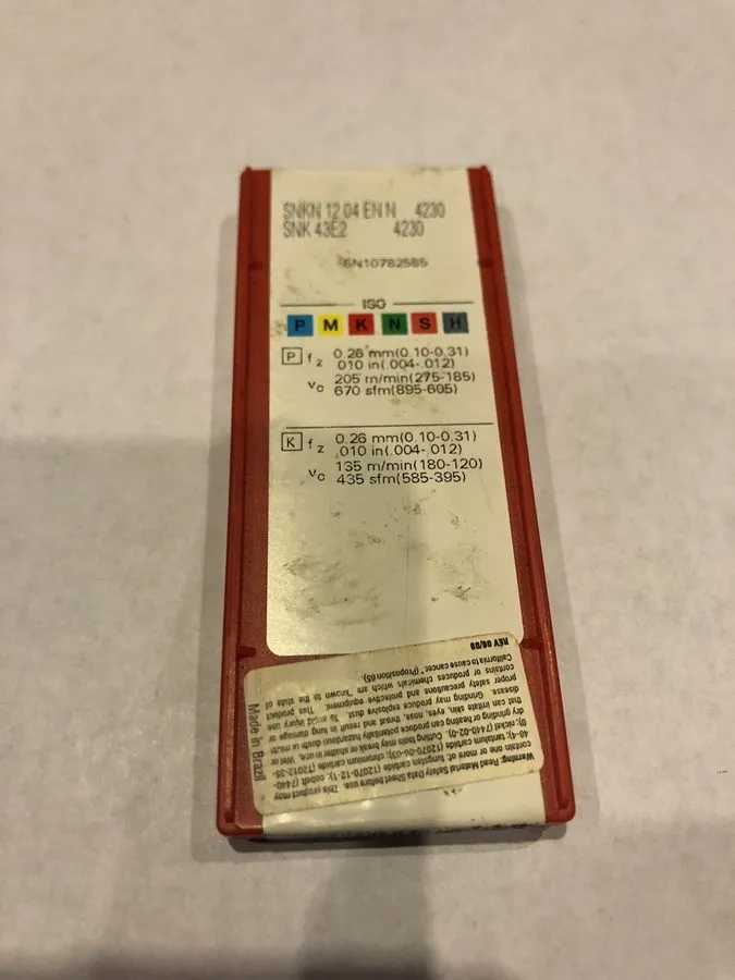 Режущий инструмент SANDVIK SNKN 12 04 EN-N 4230 SNK43E2 Milling Insert . es — фото лота 2