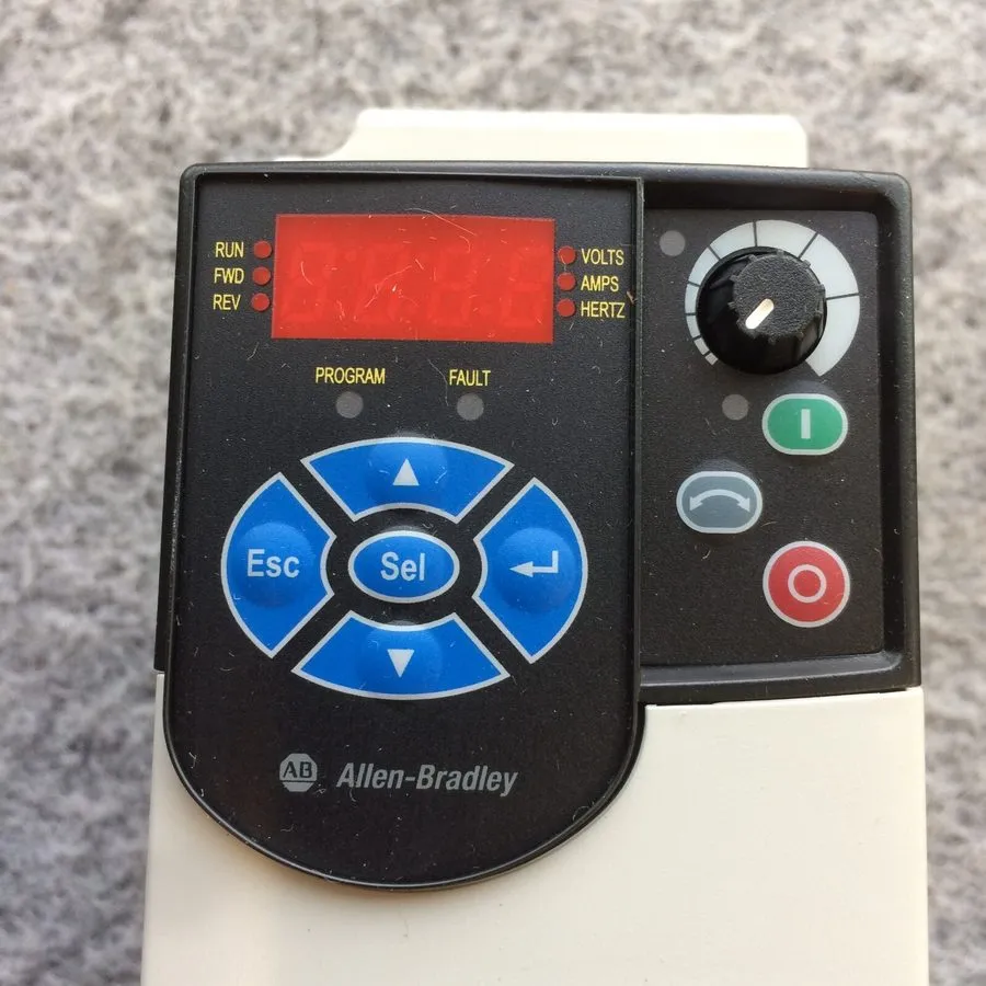 Частотный преобразователь Allen-Bradley 22F-D2P5N103 PowerFlex 4M- 0.75 kW (1 HP