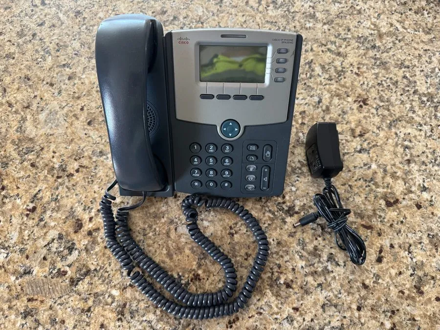 IP-телефон Cisco SPA 504G 4-Line, 2-Port Switch PoE IP Phone