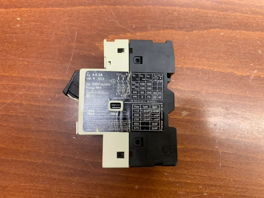 Автоматический выключатель Telemecanique GV2-M10 4-6.3 A Motor Circuit Breaker 6