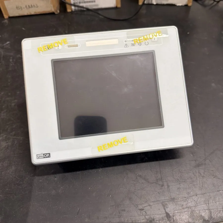 Панель оператора UniOP eTOP05-0045 24VDC HMI Operator Panel Cassette Mounted