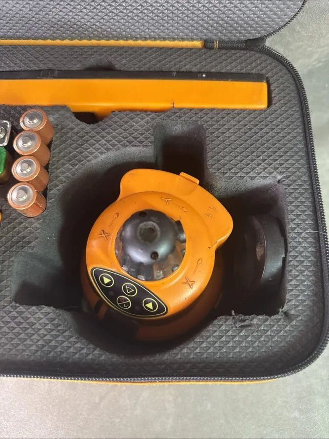Геодезический прибор JOHNSON AccuLine Pro 40-6500 Manual Leveling Rotary 360 Deg