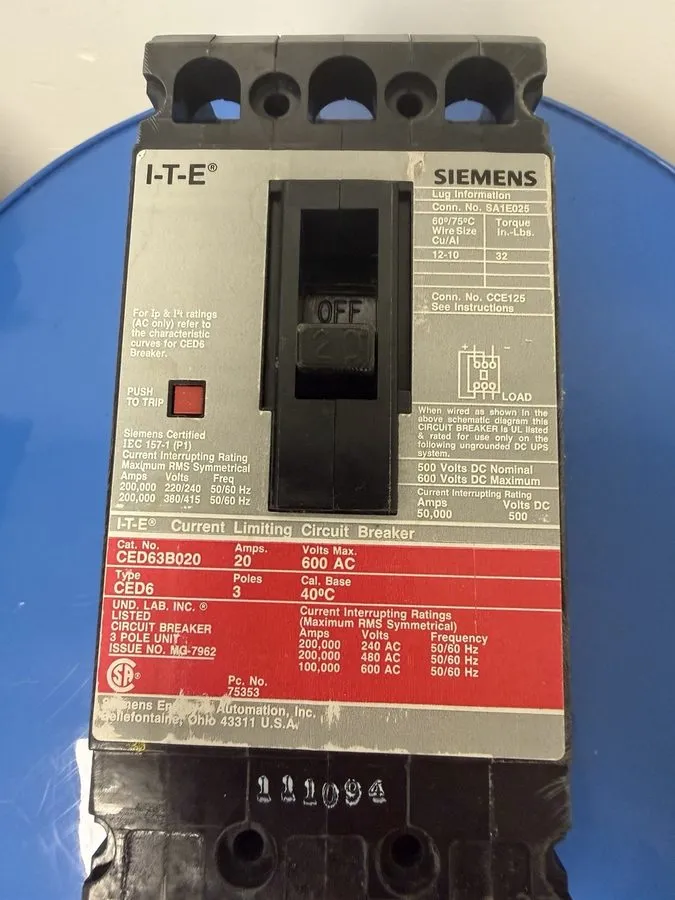 Автоматический выключатель Siemens CED63B020 Sentron Breaker 20A 3‑Pole 600V 100 — фото лота 1