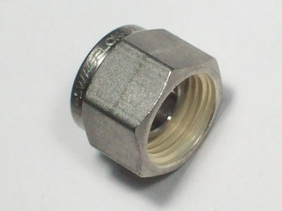 Фитинг 5 Swagelok Stainless Steel Tube Plug Fitting, 3/8" Tube, SS-600-P