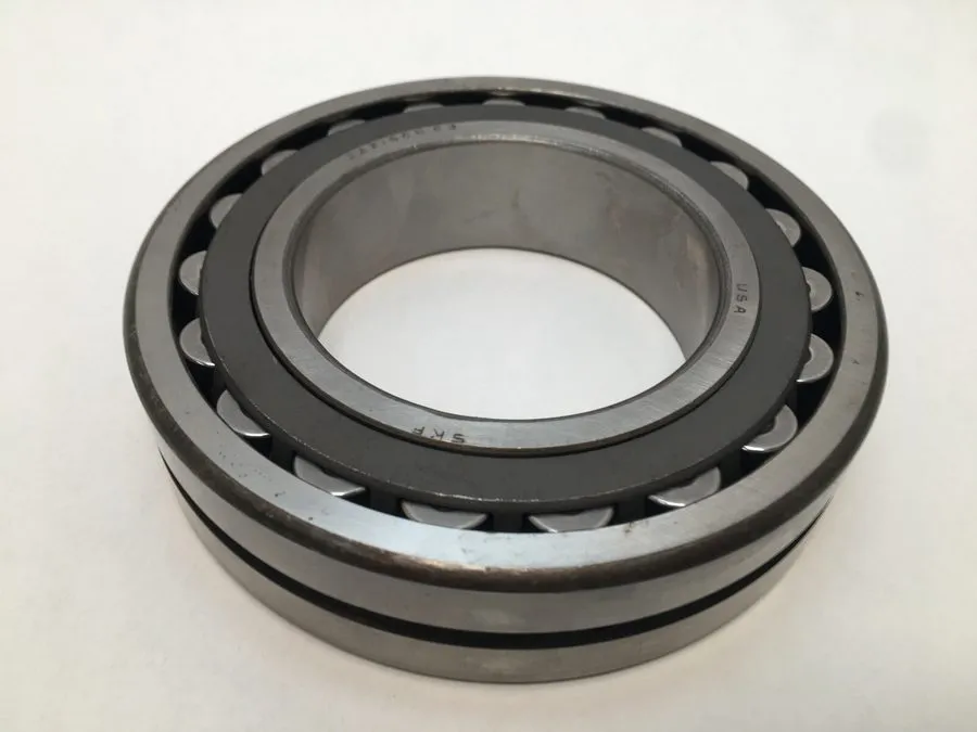 Подшипник SKF 22216CCK/C3 Spherical Roller Bearing — фото лота 1