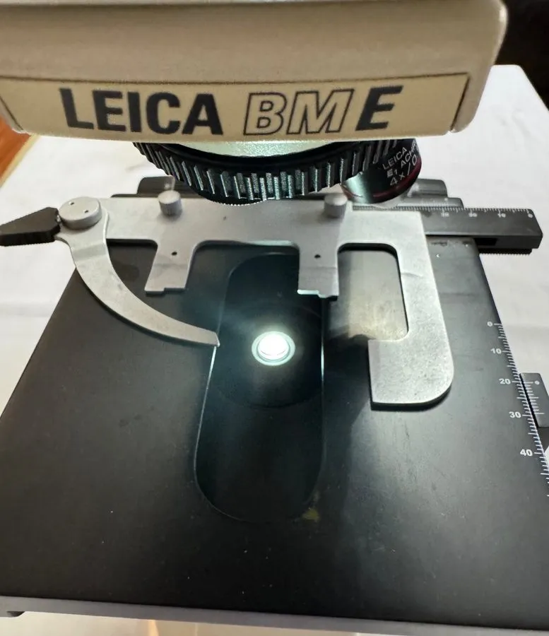 Объектив микроскопа Leica BME Microscope 13395H1X with Objectives — фото лота 1
