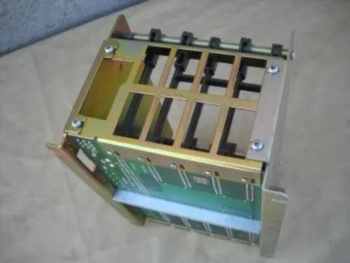 Модуль ввода-вывода Allen Bradley 1771-A1B 4 Slot I/O Chassis