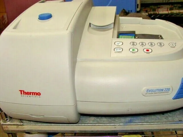 Спектрофотометр Thermo Fisher Scientific Evolution 220 UV-Visible Spectrophotome