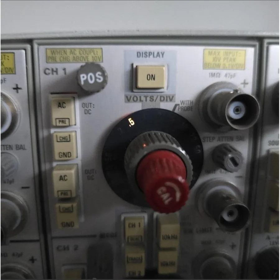 Осциллограф Tektronix 5113 Oscilloscope w 5A18N & 5B12N PARTS / REPAIR — фото лота 2