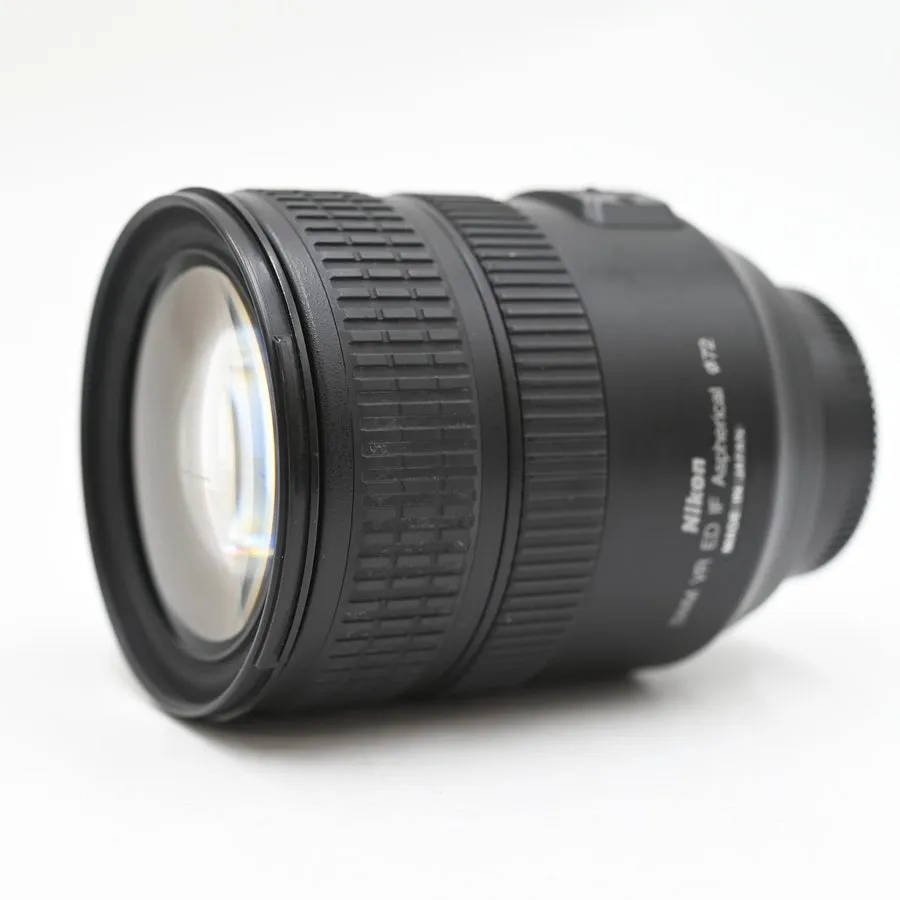 Объектив Nikon AF-S DX NIKKOR 18-140mm f / 3.5-5.6G ED VR AFSDXVR18-140G — фото лота 2