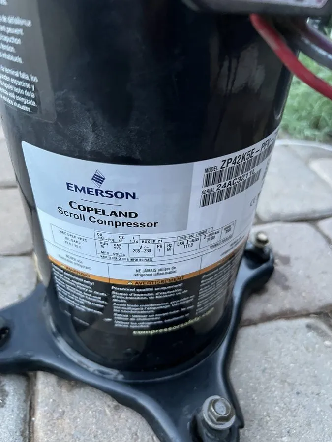 Компрессор COPELAND SCROLL COMPRESSOR model ZP42K5E PFV 830 year 2020 -220v sing — фото лота 1