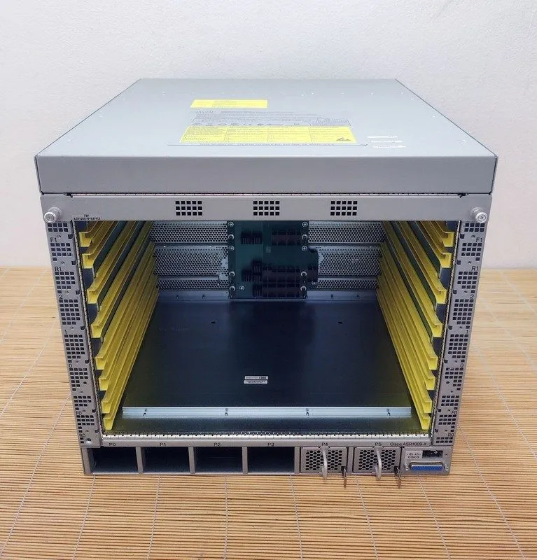 Маршрутизатор Cisco ASR1009-X 9-Slot Router Chassis w/ 6x ASR1000X-AC-1100W