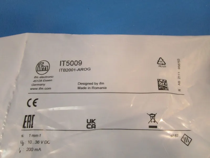 Датчик приближения IFM EFECTOR IT5009 INDUCTIVE PROXIMITY SENSOR SWITCH ITB2001-