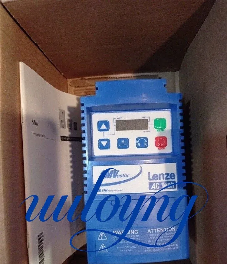 Электропривод Lenze ESV552N04TXB SMVector AC Tech Drive 480VAC 12.6/11A 5.5kW 7.