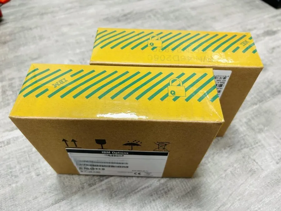 Сервер IBM 01NN126 01NN124 01NN110 1.8TB SAS 10K 12Gb/s 2.5" V7000 server Hard D