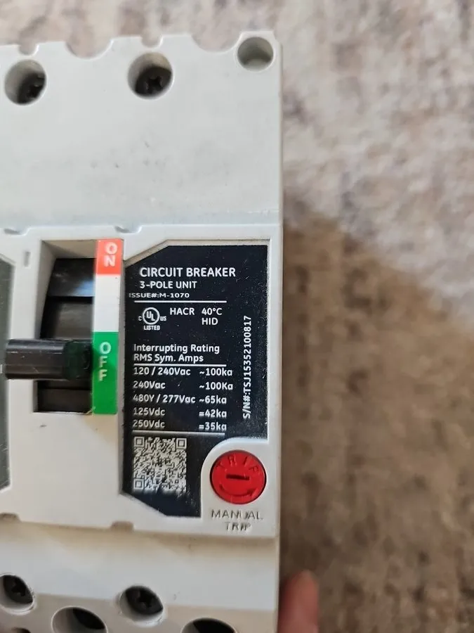 Автоматический выключатель ABB TEYL3050B Industrial 3-Pole 480V AC 50A Circuit B