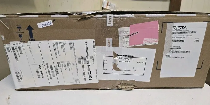 Коммутатор Arista DCS-7050CX3-32S-F, 32x100GbE QSFP+2xSFP+ Data Center Switch — фото лота 4