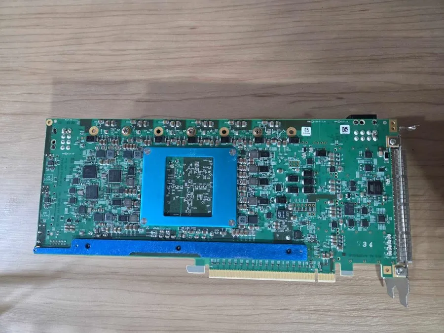 Микросхема ПЛИС BittWare CVP-13 FPGA Xilinx VU13P Liquid Cooled — фото лота 1