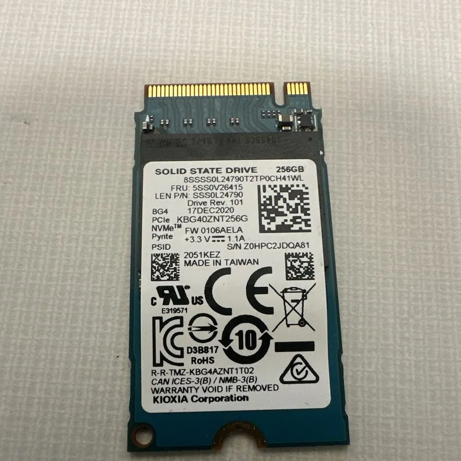 SSD-накопитель 256GB M.2 SSD 3D NAND TLC KIOXIA Corporation Model: KBG40ZNT256G