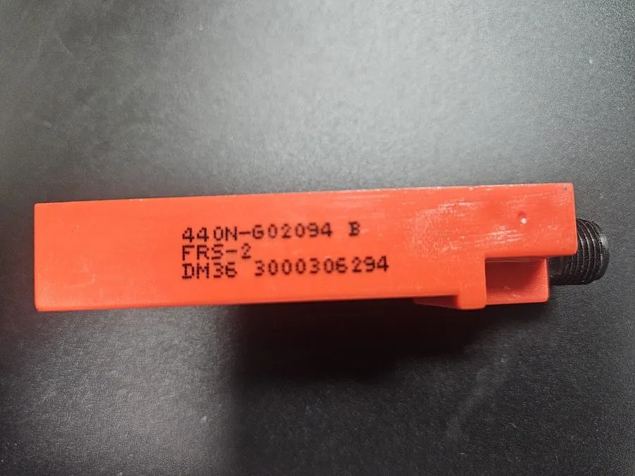 Реле безопасности Guardmaster 440N-G02099 Allen-Bradley Magnetic Safety Switch 2 — фото лота 1
