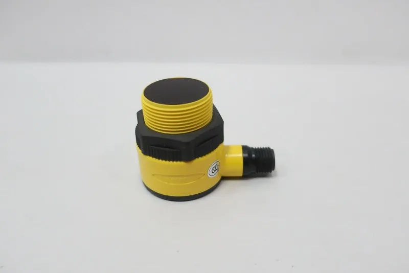 Фотоэлектрический датчик Banner T303EQ1 Photoelectric Sensor 20-250v-dc