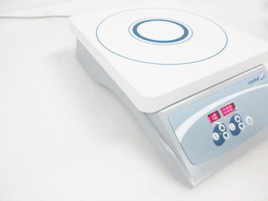 Магнитная мешалка VWR 12621-072 10L DIGITAL SLOW SPEED MAGNETIC STIRRER12 STIRRE — фото лота 1