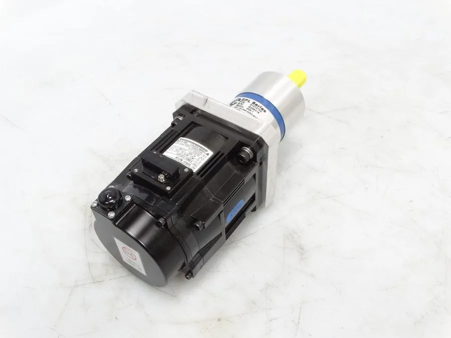 Серводвигатель Yaskawa AC Servo Motor SGMGV-03D3A61 0.3kW 400V Absolute Encode