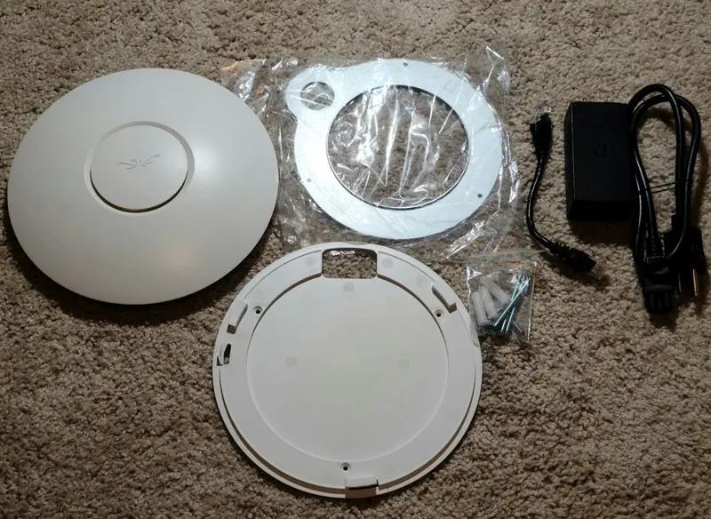Точка доступа Wi-Fi Ubiquiti Networks UniFi AP UAP SWX-UAP 6545A-UAP Wireless Ac