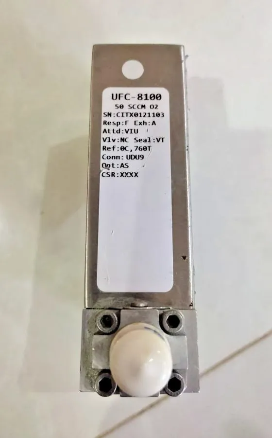 Контроллер KINETICS UFC-8100 1L N2 Mass Flow Controller MFC-I-500=9A15 — фото лота 1