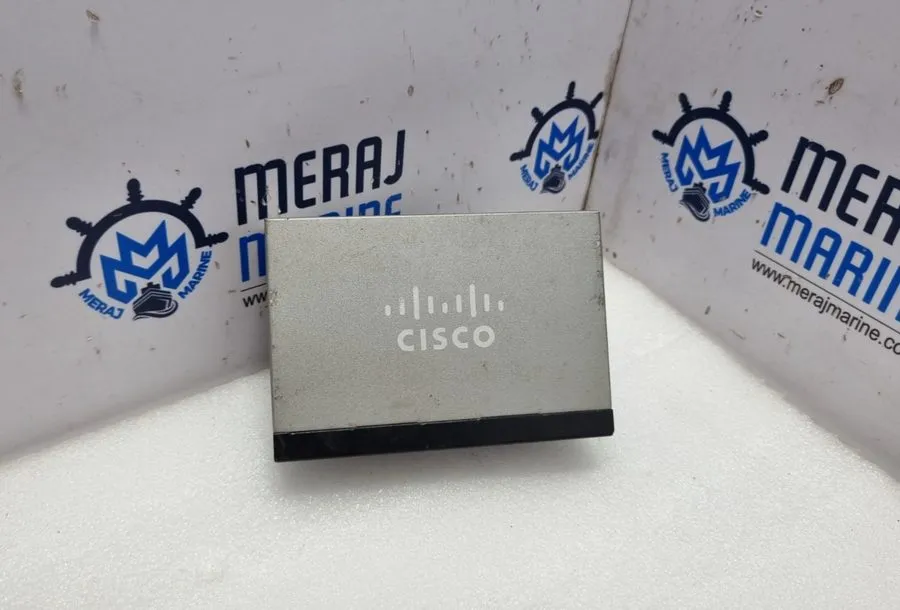 Коммутатор Cisco (SF100D-05) 5-Port 10/100 Desktop Switch with QoS