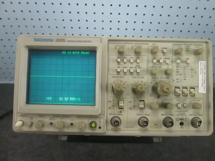 Осциллограф Calibrated TEKTRONIX 2465 300MHz 4 Channel OSCILLOSCOPE