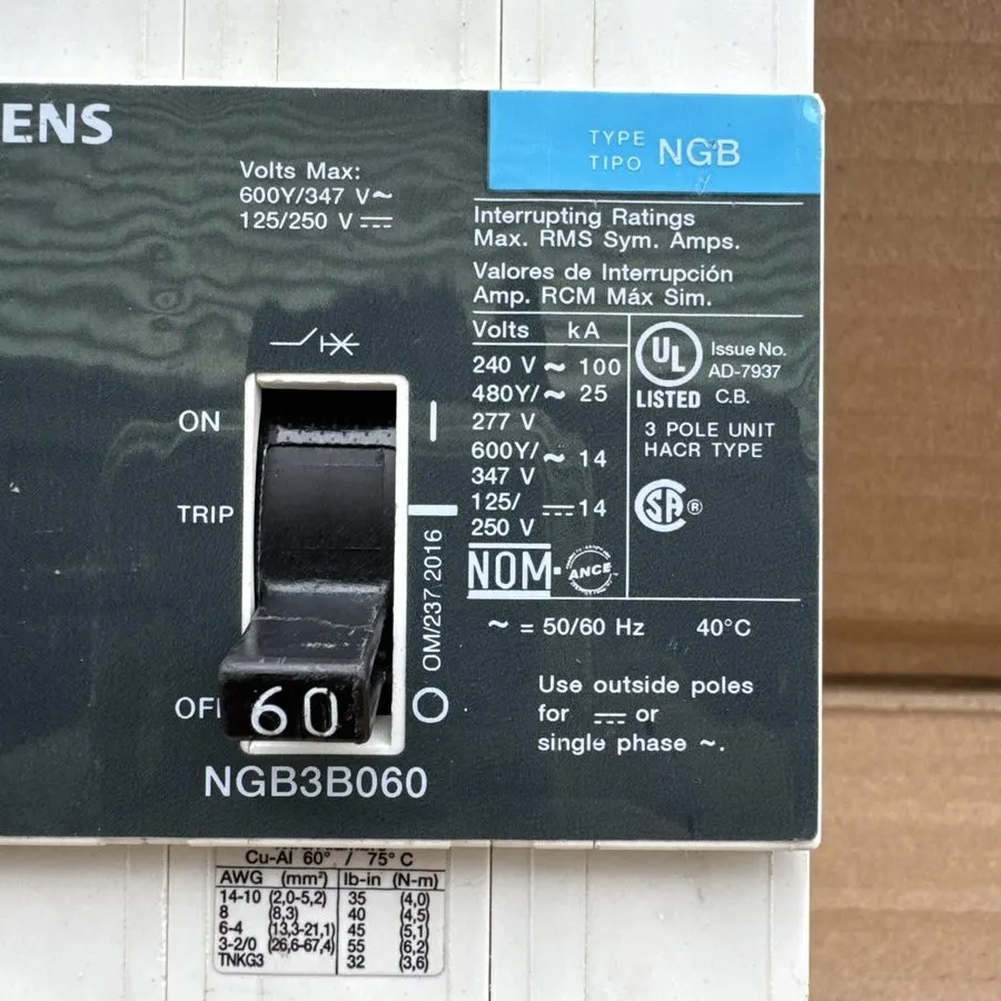 Автоматический выключатель Siemens NGB3B060 Molded Case Circuit Breaker 3 Pole 6
