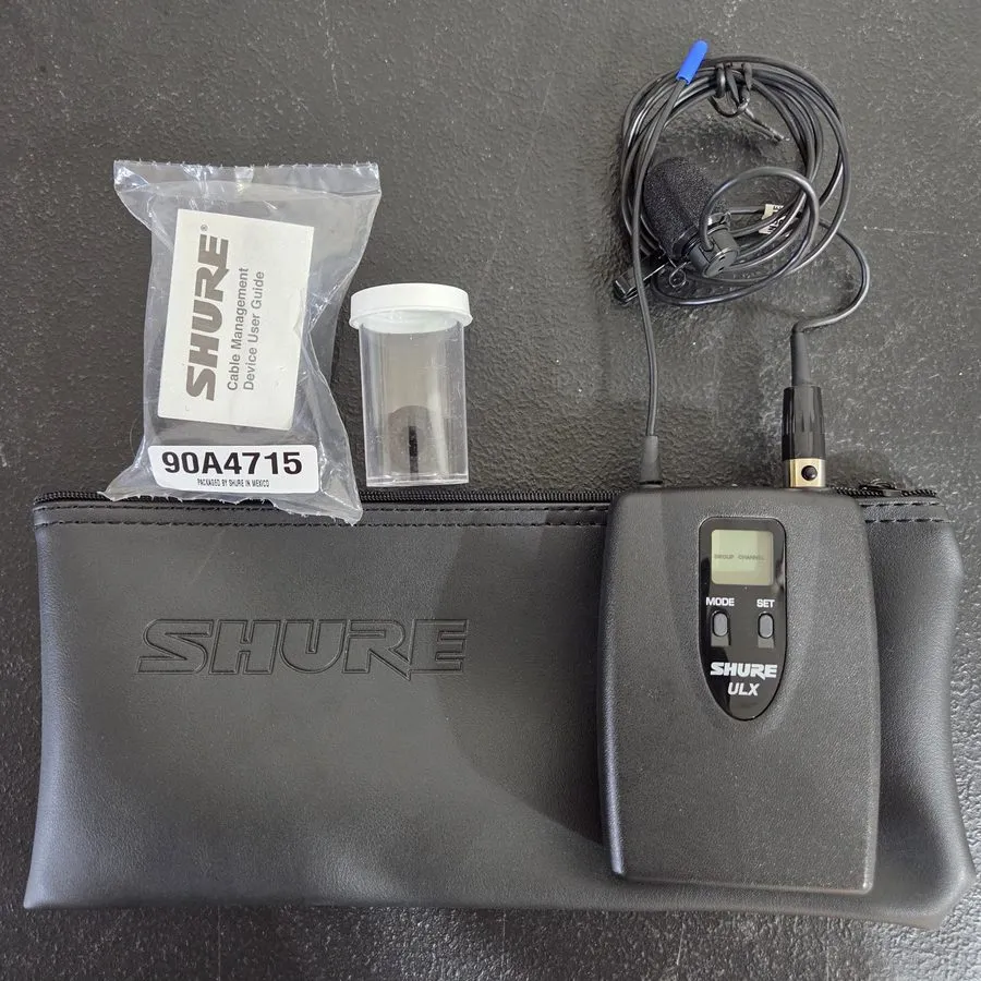 Передатчик Shure ULXS4 G3 470-506MHz Microphone Wireless Receiver w/ ULX1-G3 Tra — фото лота 1