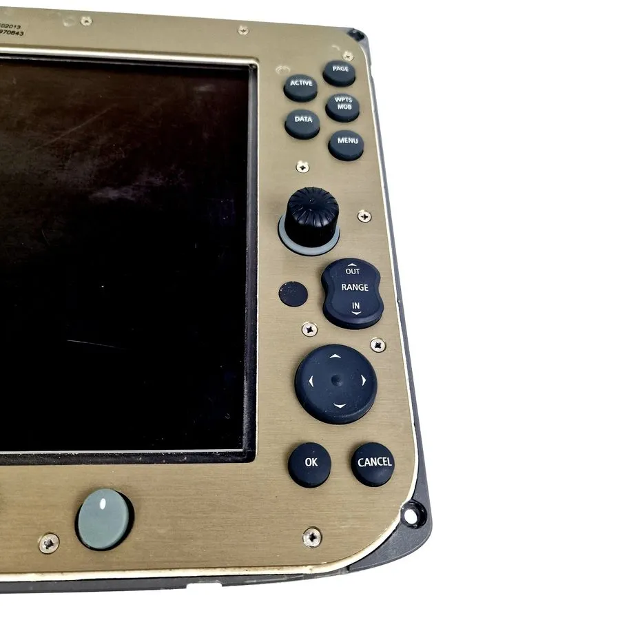 Радар RAYMARINE E120 E02013 GPS CHART PLOTTER FISHFINDER RADAR MFD DISPLAY UNIT