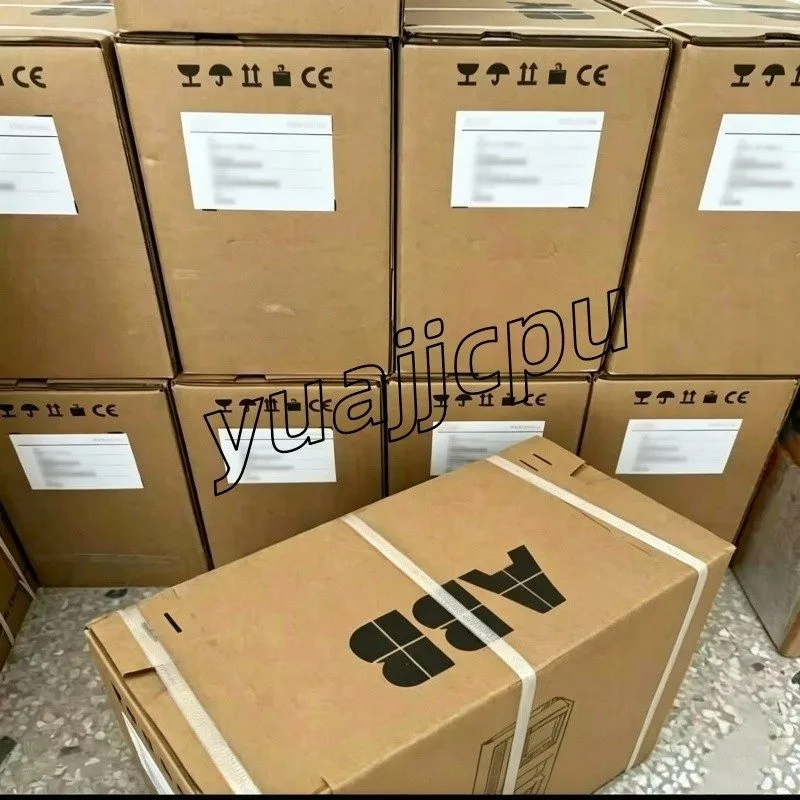 Робот 3HAC030006-001
