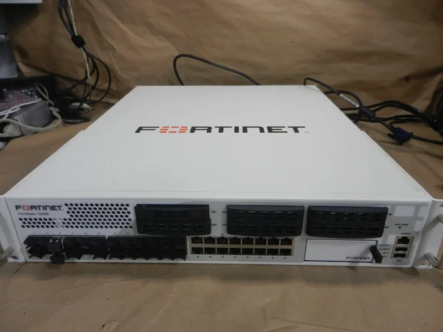 Межсетевой экран FORTINET FortiGate FG-1240B Security Appliance Firewall Rackmou
